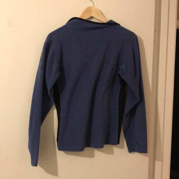 North Face quarter zip - Picture 2 of 3